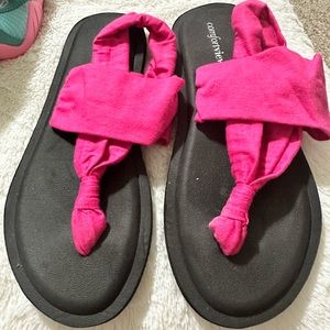 Never worn, only tried on